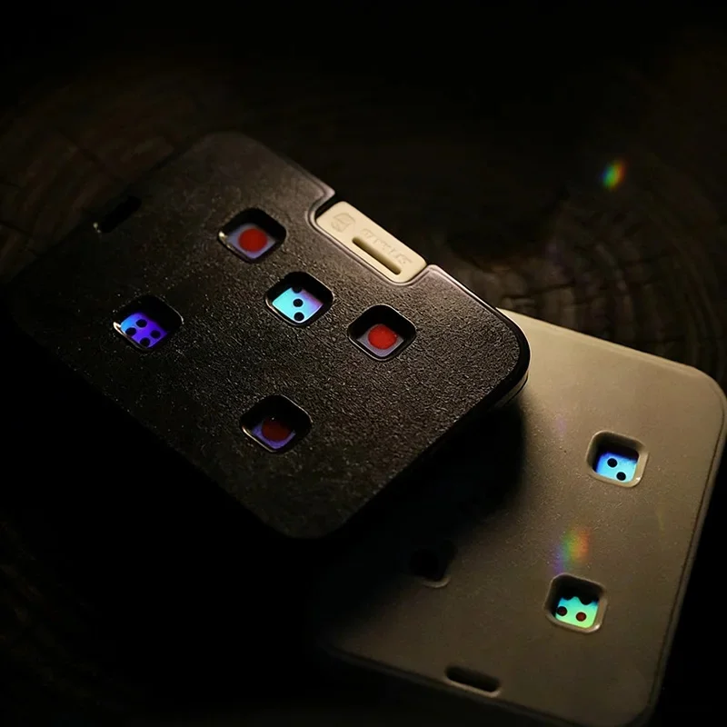 ポータブルダイス EDC ストレス解消 メカニカルカードプレ - Gaming Accessories Table のレビューと価格